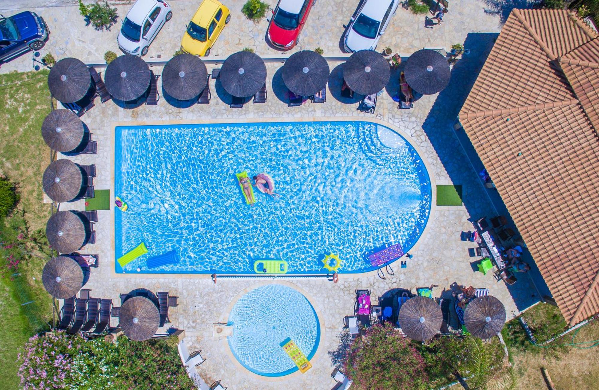 Porto Koukla Beach Agios Sostis  エクステリア 写真